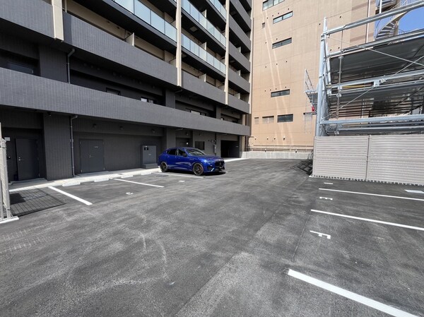 駐車場(駐車場)