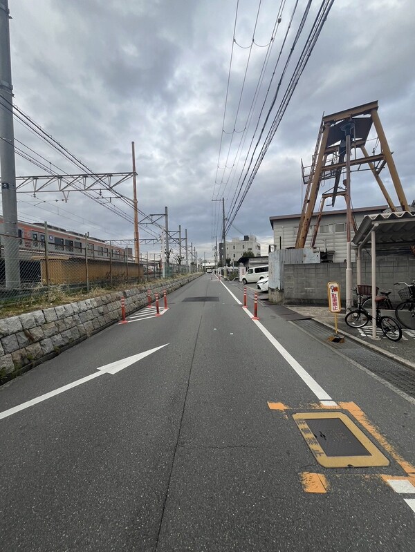 その他(前面道路)