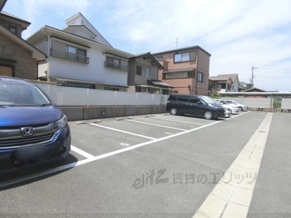 駐車場(駐車場)