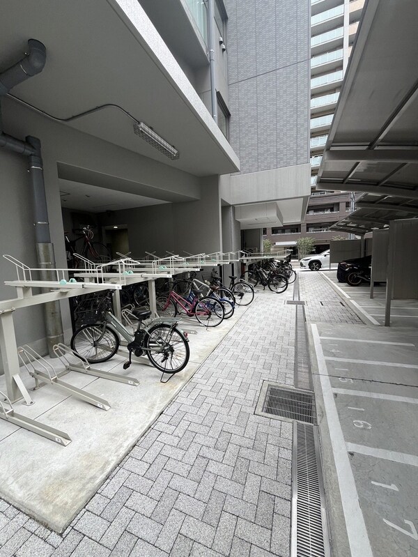 駐車場(駐輪場)