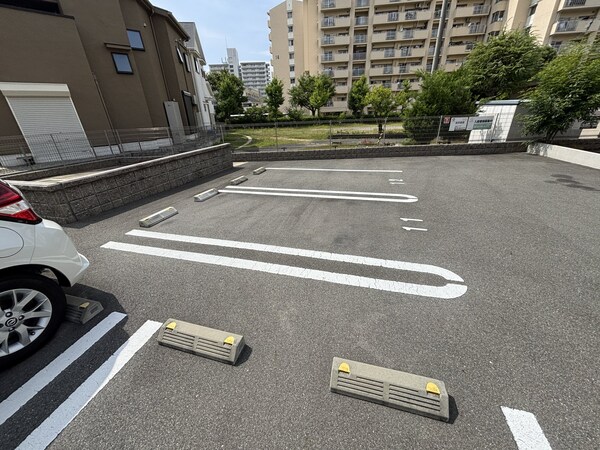 駐車場(駐車場)