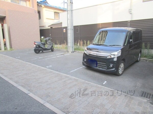 駐車場(駐車場)