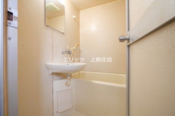 バス／シャワールーム等