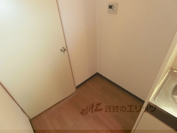 設備(冷蔵庫置場)