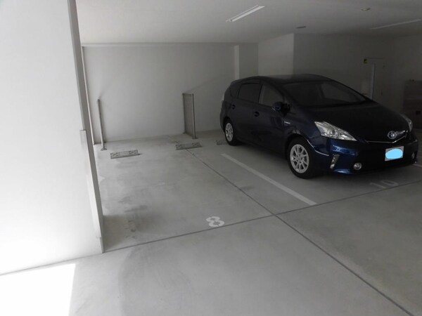 駐車場(駐車場)