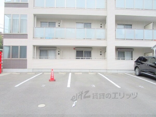 駐車場(駐車場)
