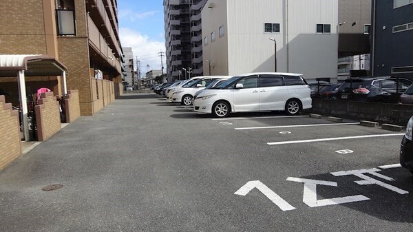 駐車場(駐車場)