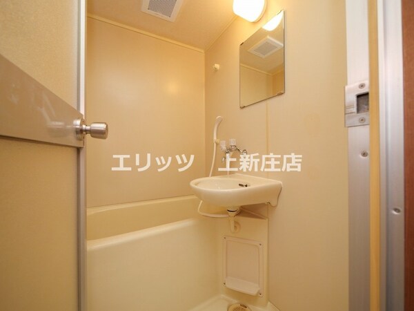 バス／シャワールーム等