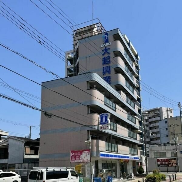 エントランス(外観)