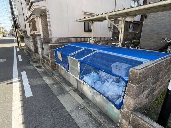 設備(庭)