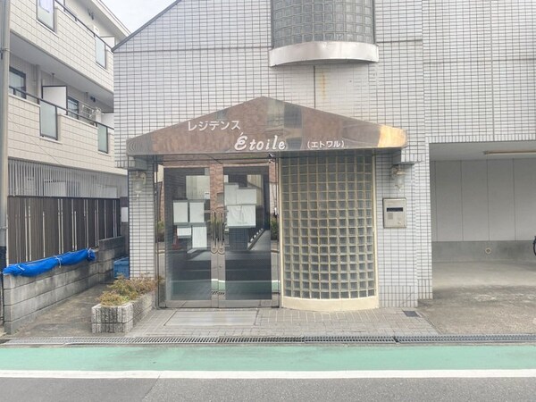 エントランス(エントランス)