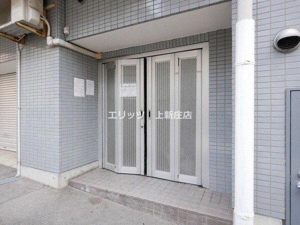 エントランス(エントランス)