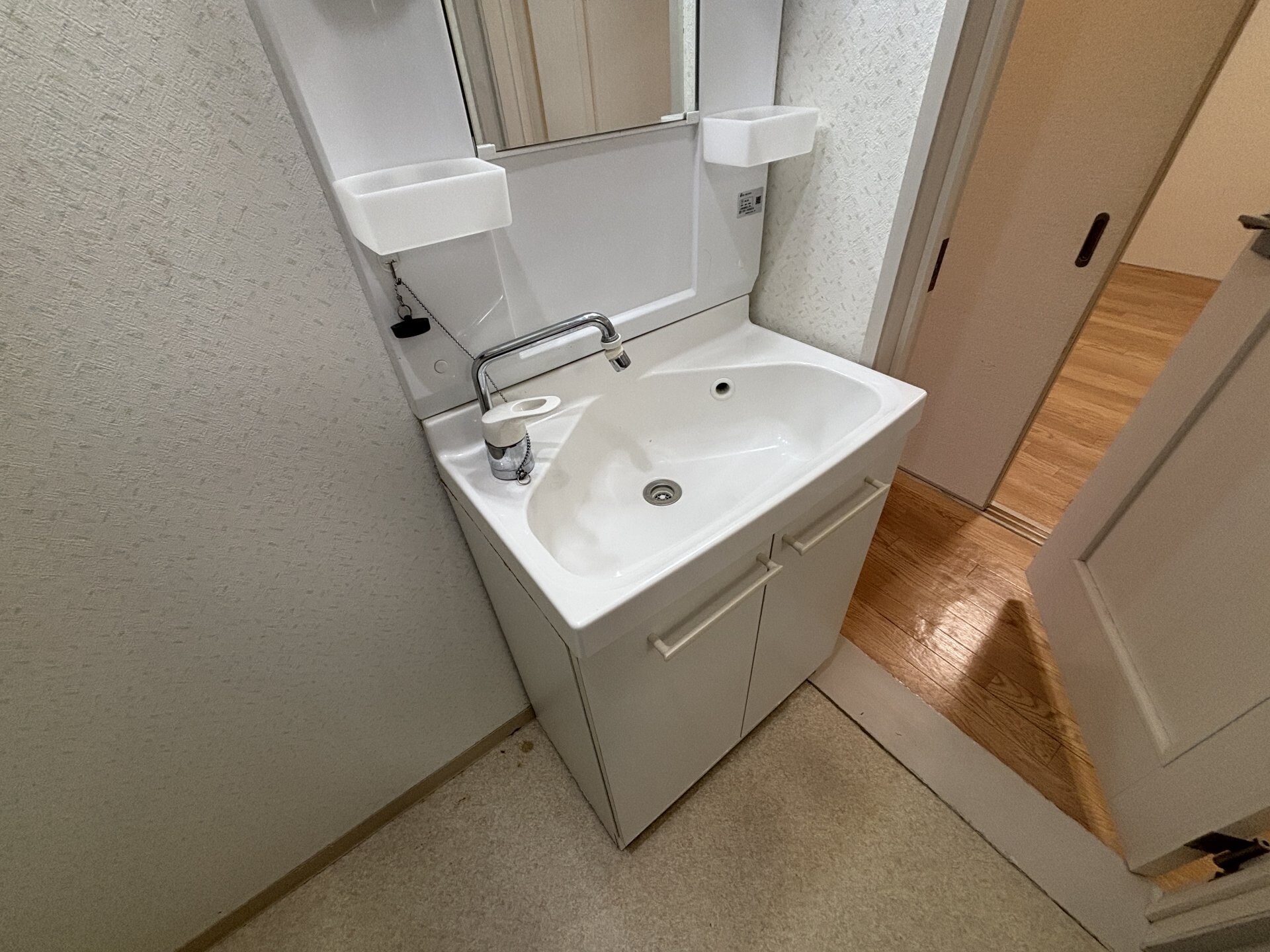 物件内観写真11　(洗面)