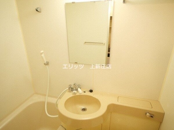 バス／シャワールーム等(洗面)