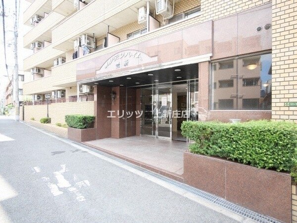 エントランス(エントランス)