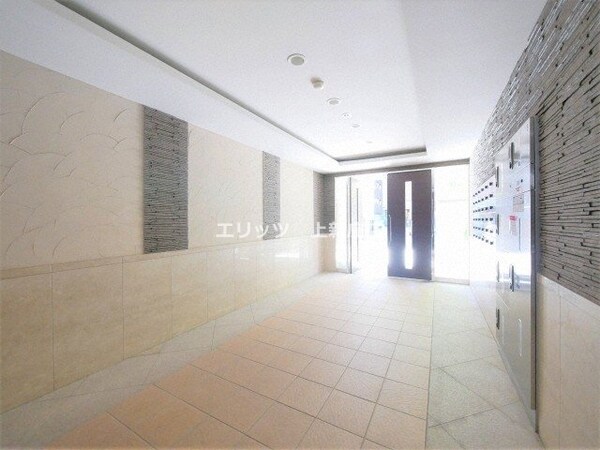 エントランス(エントランス)