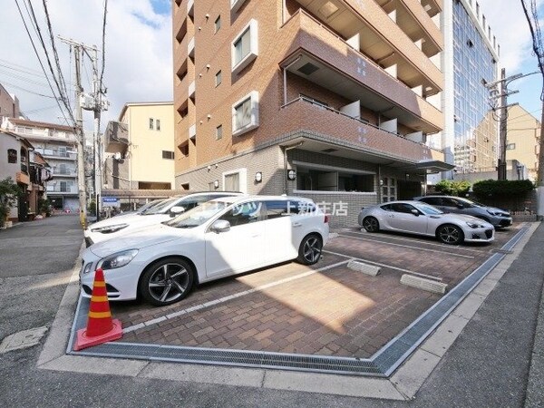 駐車場(駐車場)