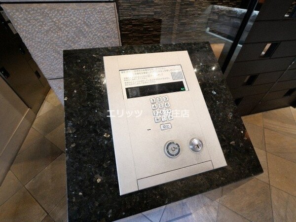 セキュリティ(下駄箱)