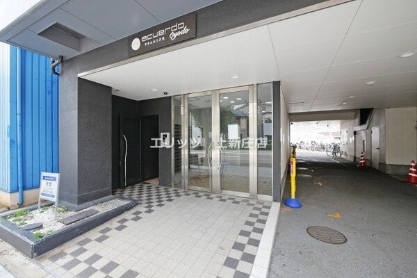 エントランス(エントランス)