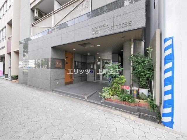 物件内観写真3　(エントランス)