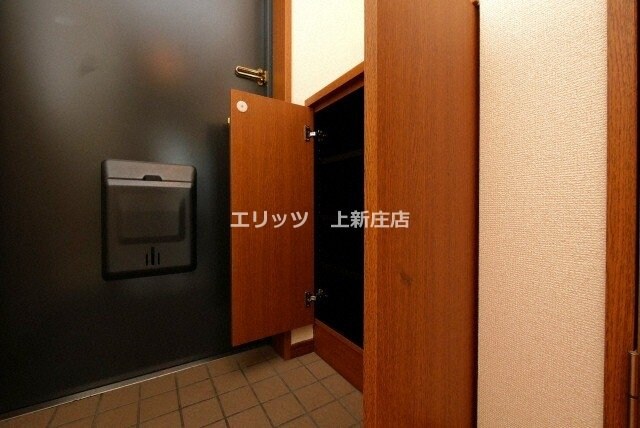物件内観写真23　(下駄箱)
