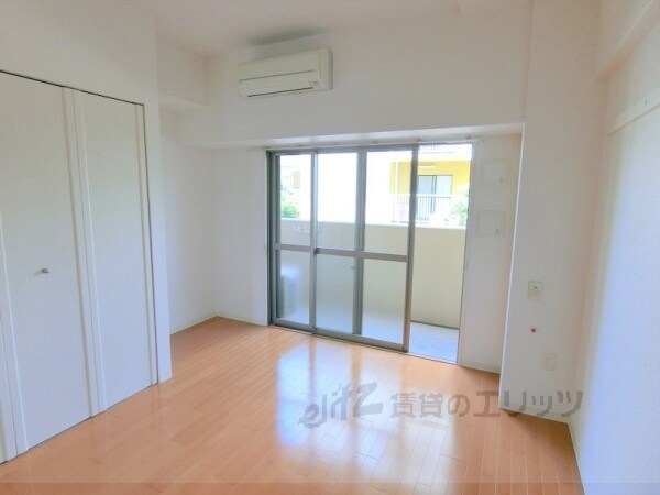 物件内観写真7　(洋室)