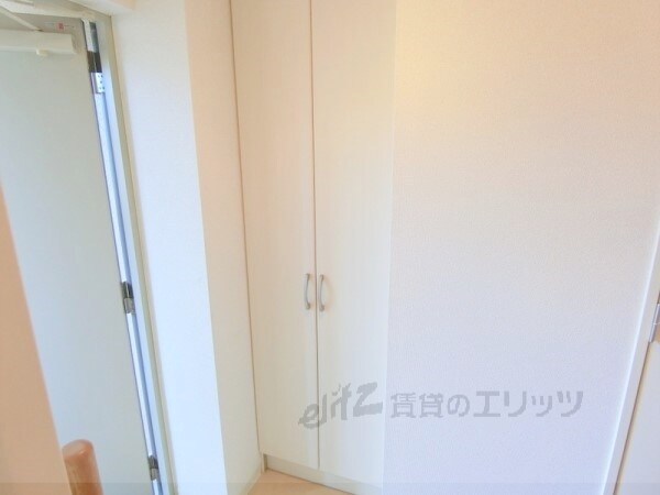 物件内観写真17　(下駄箱)