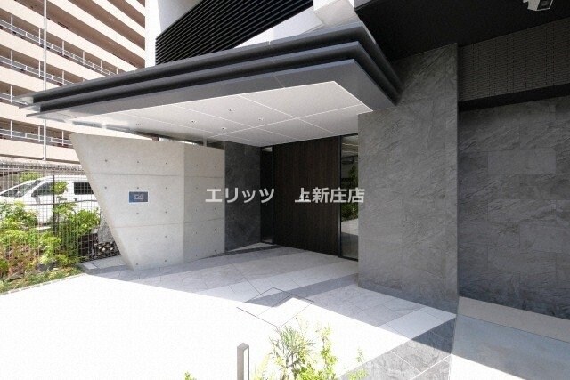 物件内観写真12　(エントランス)