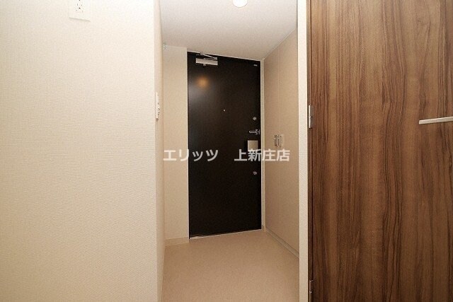 物件内観写真33　(玄関)