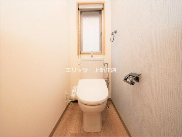 トイレ(トイレ)