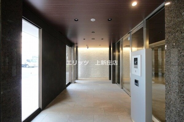 エントランス(エントランス)