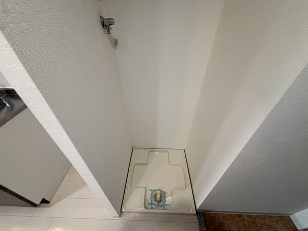 設備(洗濯機置き場)