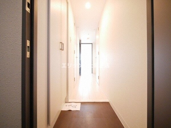 玄関(玄関)