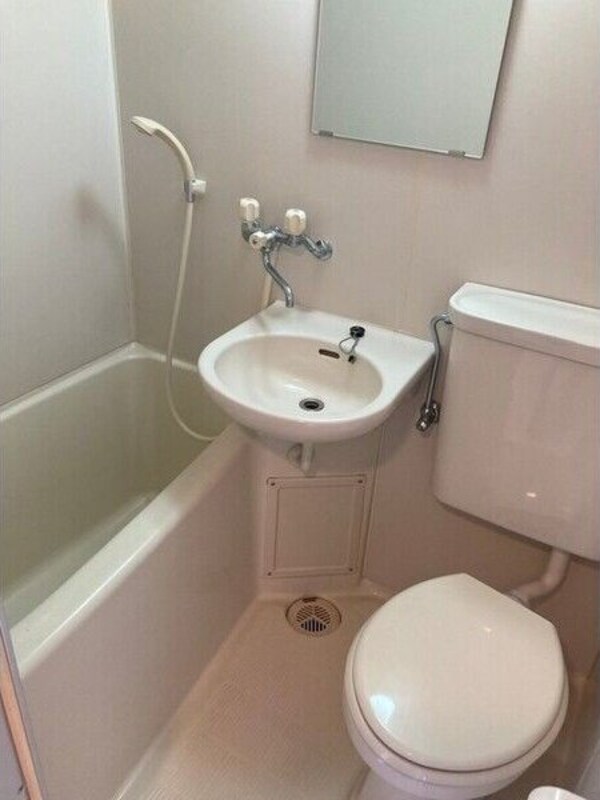 バス／シャワールーム等