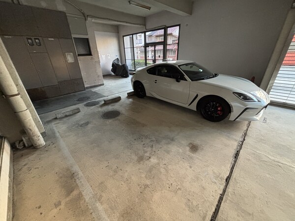 駐車場(駐車場)