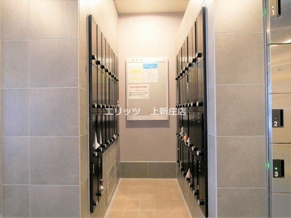 エントランス(メールボックス)