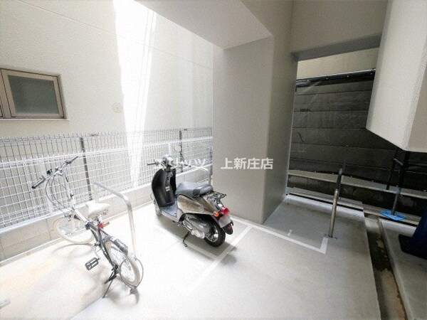 駐車場(駐輪場)