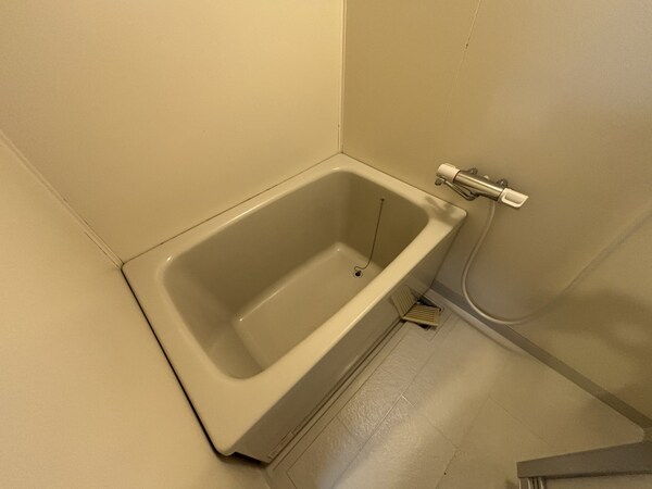 バス／シャワールーム等(バス／シャワールーム等)