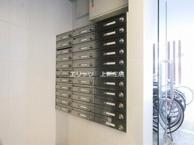 エントランス(メールボックス)