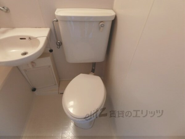トイレ(トイレ)