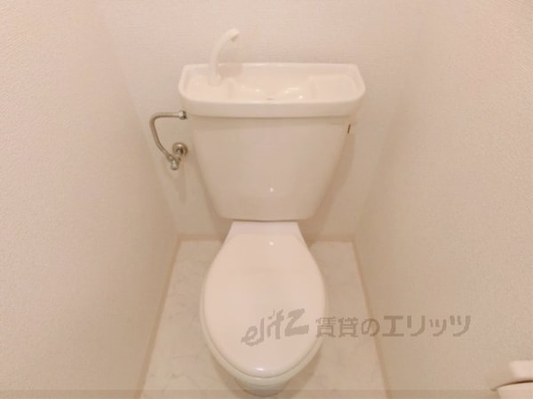 トイレ(トイレ)