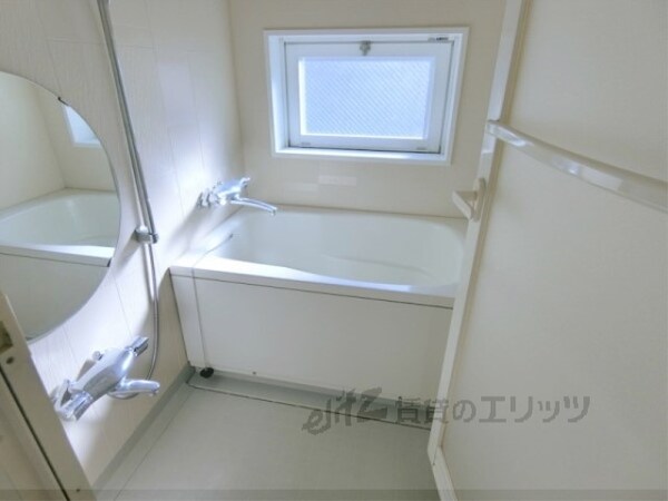 バス／シャワールーム等(風呂)