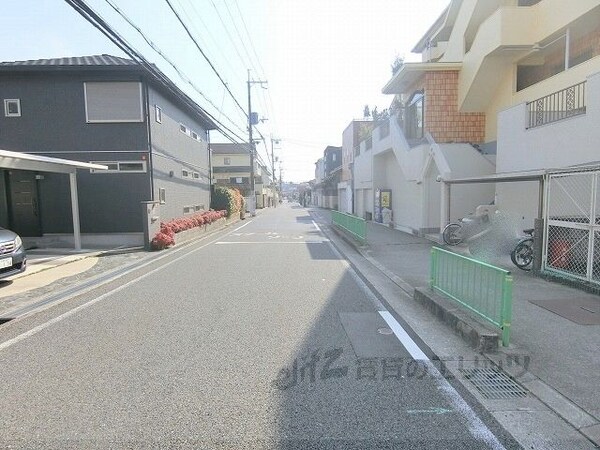 その他(前面道路)