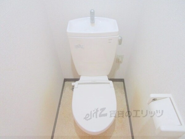 トイレ(トイレ)