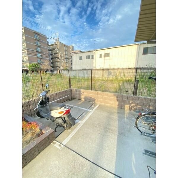 駐車場(駐車場)