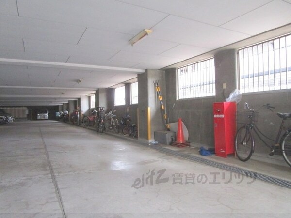 その他(駐輪場)