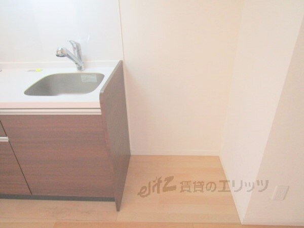 設備(冷蔵庫置場)