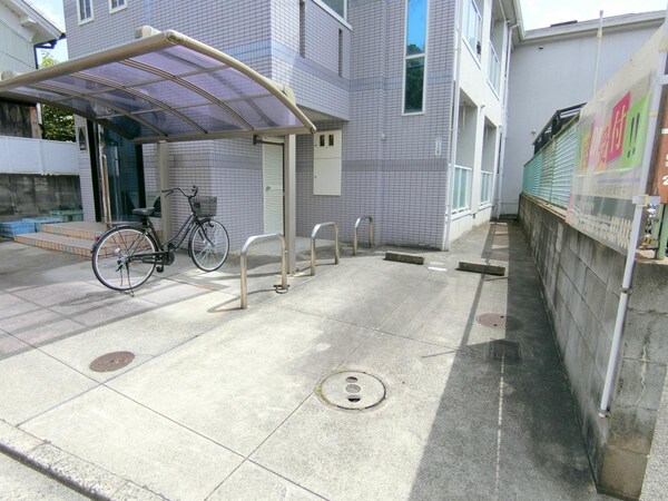 駐車場(共有部分)