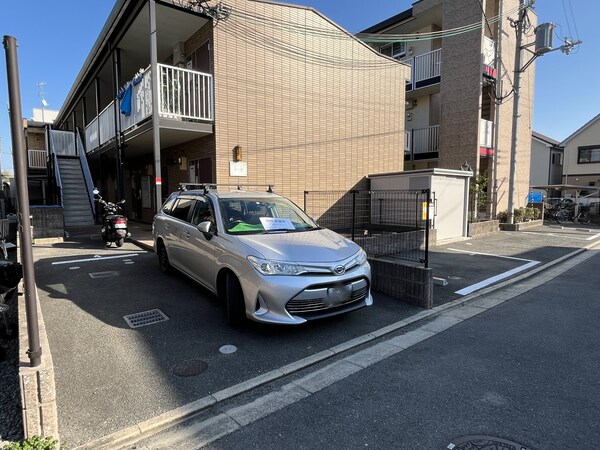 駐車場(駐車場)