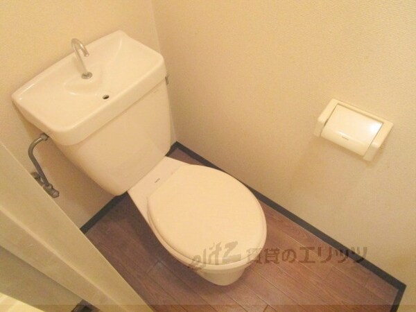 トイレ(トイレ)